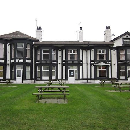 Mersey Hotel Уиднес Экстерьер фото