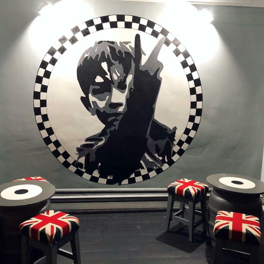 Mersey Hotel Уиднес Экстерьер фото